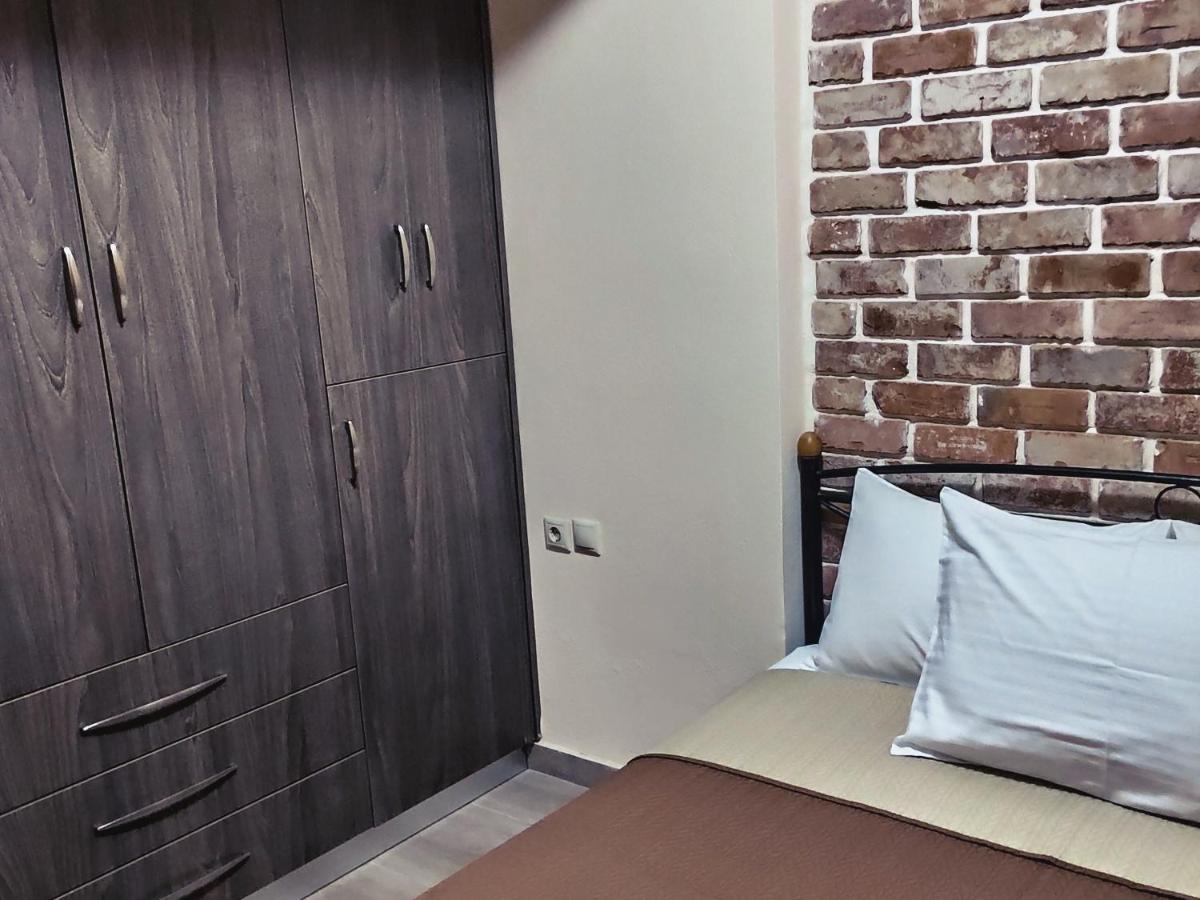 Keramidi Guesthouse Ngoại thất bức ảnh