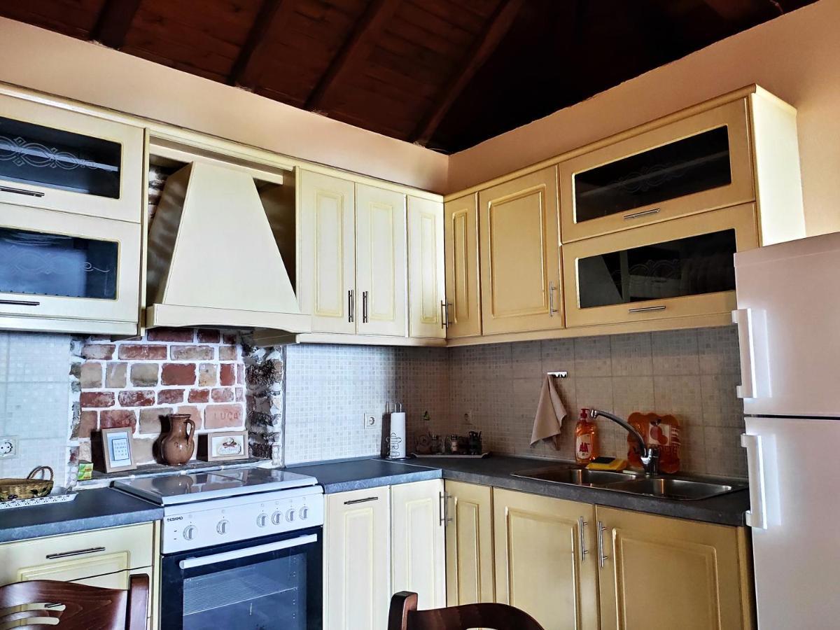 Keramidi Guesthouse Ngoại thất bức ảnh